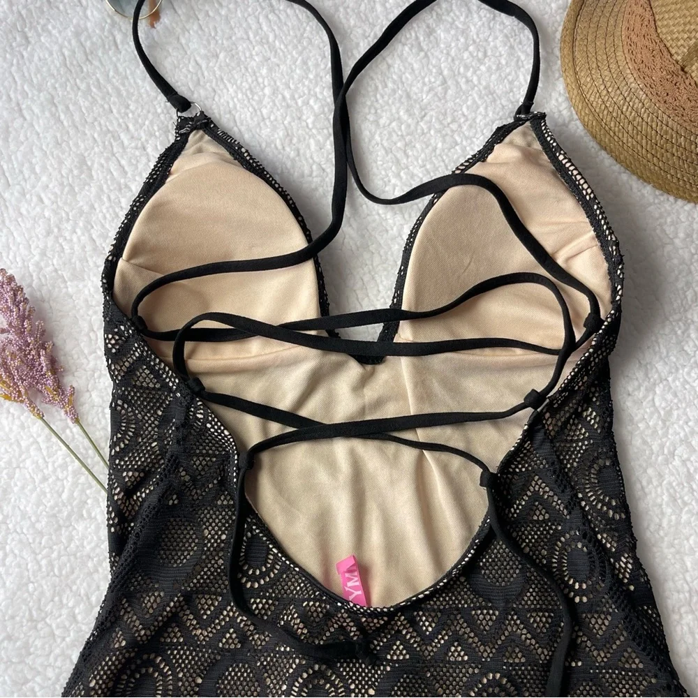 Pre-Loved one piece Bathing Suit 🩱 - Picture 4 of 7